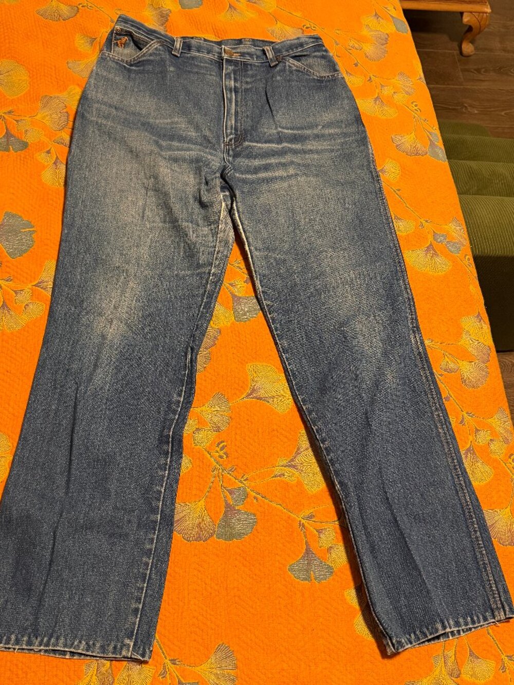 Vintage Lady Wrangler Medium Wash Jeans Size 30